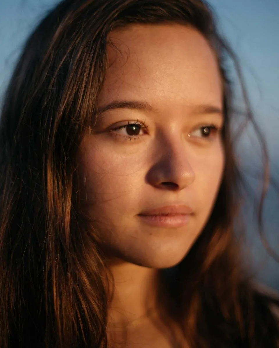 melati wijsen photo portrait