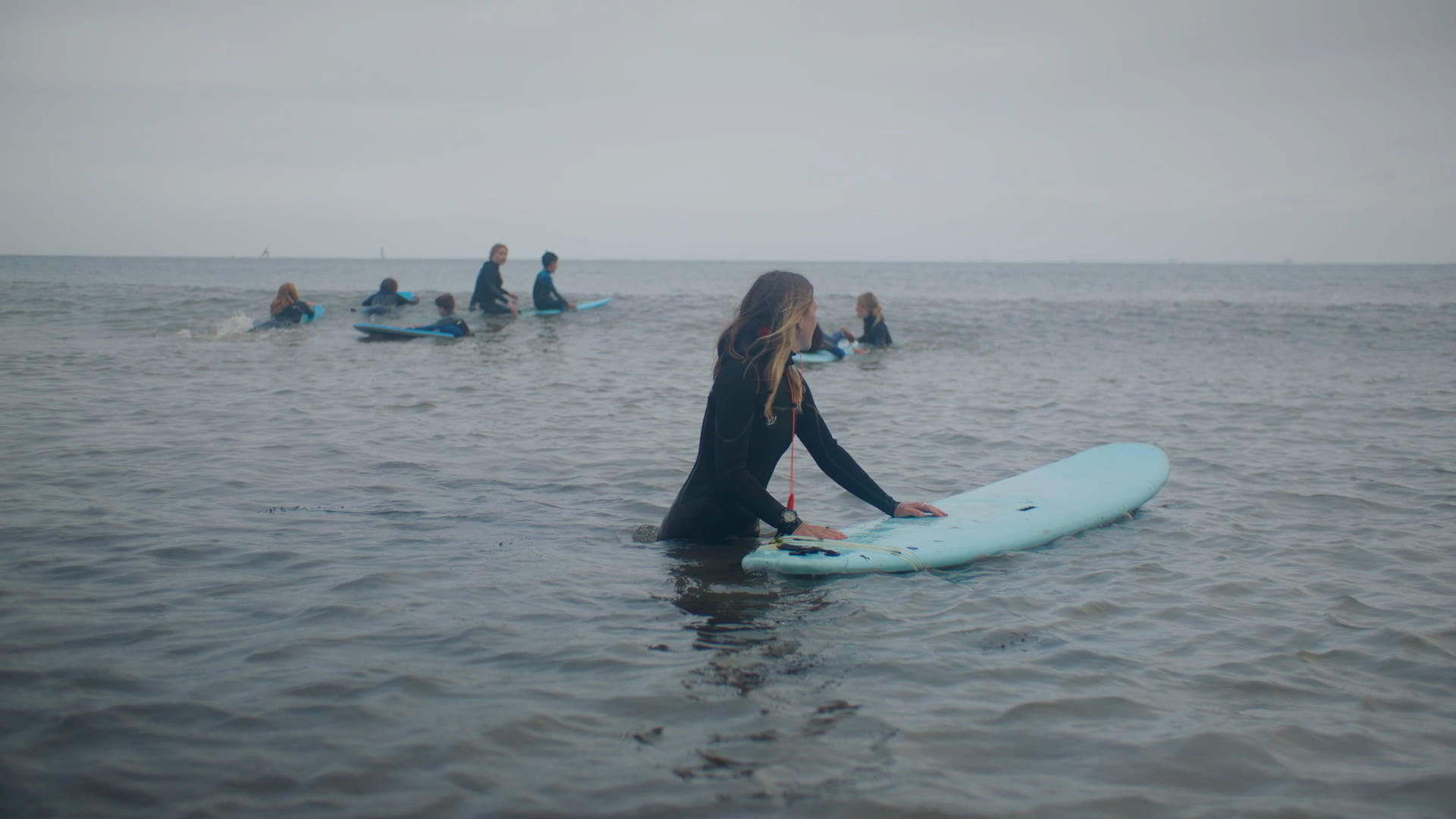 sea league teaching kids how to swim